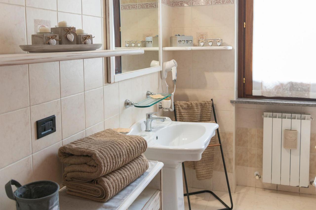 Villa Alida Casa Vacanze فولينيو المظهر الخارجي الصورة