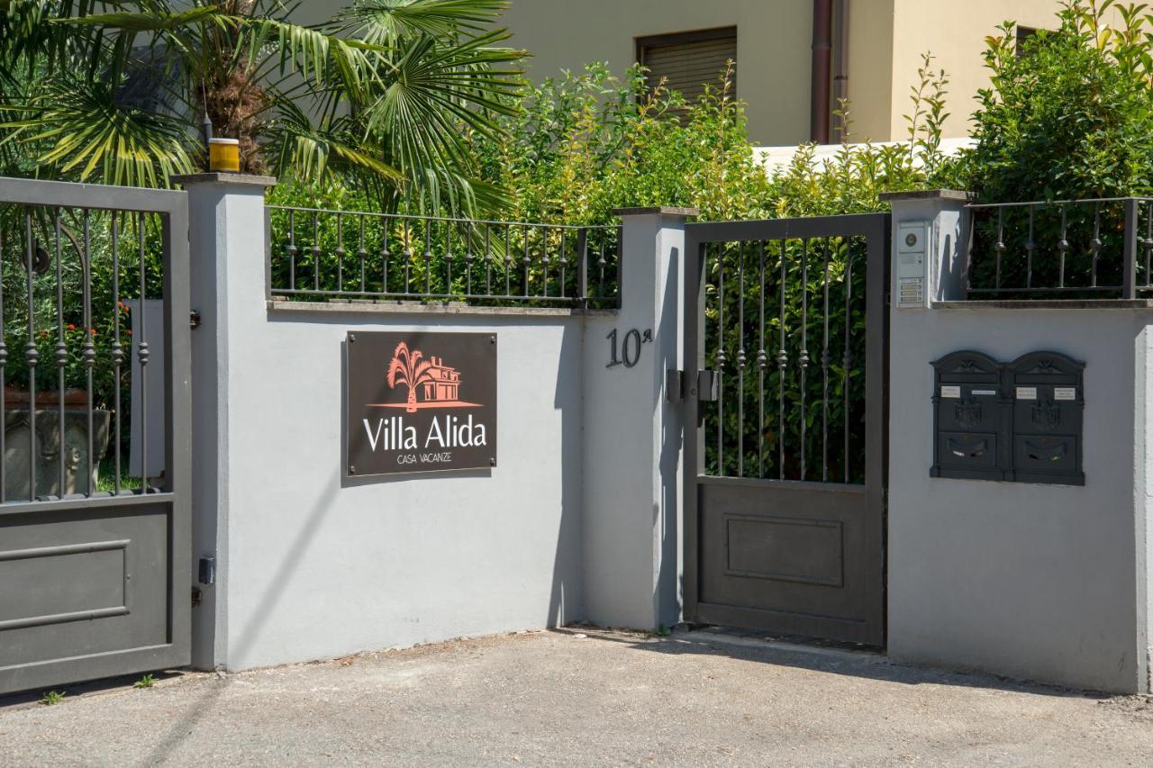 Villa Alida Casa Vacanze فولينيو المظهر الخارجي الصورة