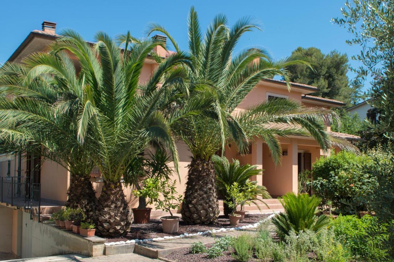 Villa Alida Casa Vacanze فولينيو المظهر الخارجي الصورة